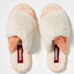 Sorel Go Mail Run Faux Fur Cotton Slippers, Cozy House Shoes , Cream, Size 8, NW